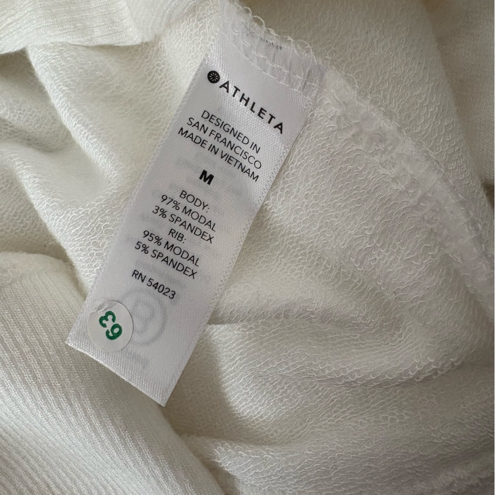 Athleta Pranayama Restore Rib Wrap - Picture 4 of 4